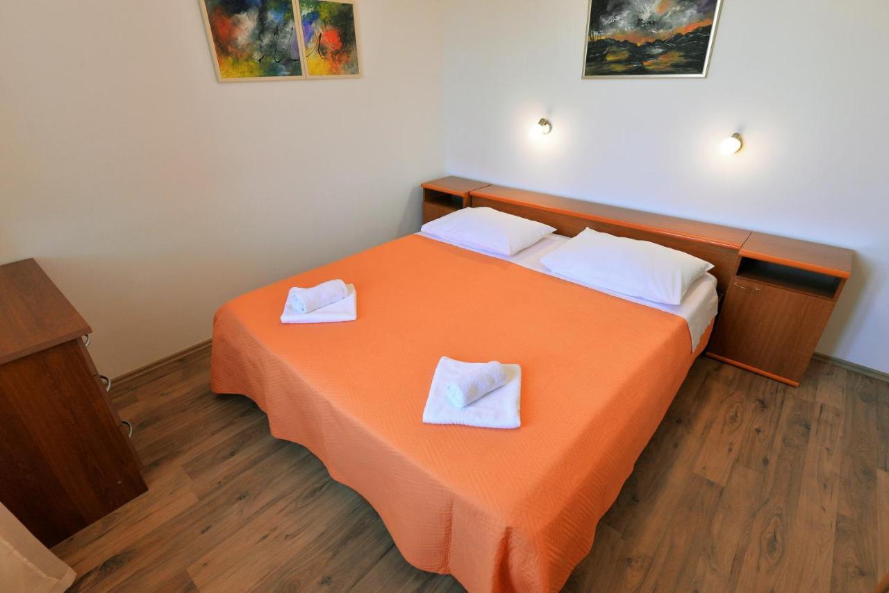 Beach Apartment Vami With Sea View Murter Extérieur photo